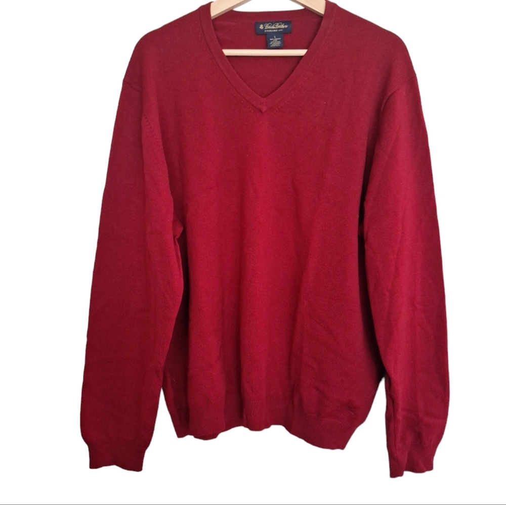 Brooks Brothers Red Merino Wool V-Neck Pullover Sweater L